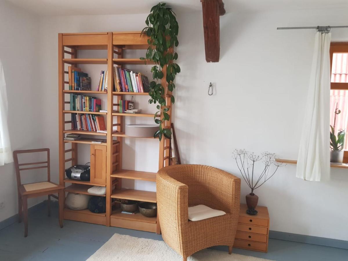 Aeltestes Haus In Quentel - Ferienwohnung 2 Mit Dachterrasse Lichtenau Exterior foto